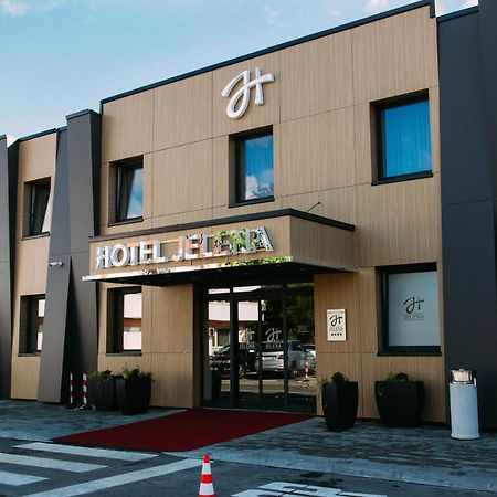 Hotel Jelena Баня-Лука Экстерьер фото